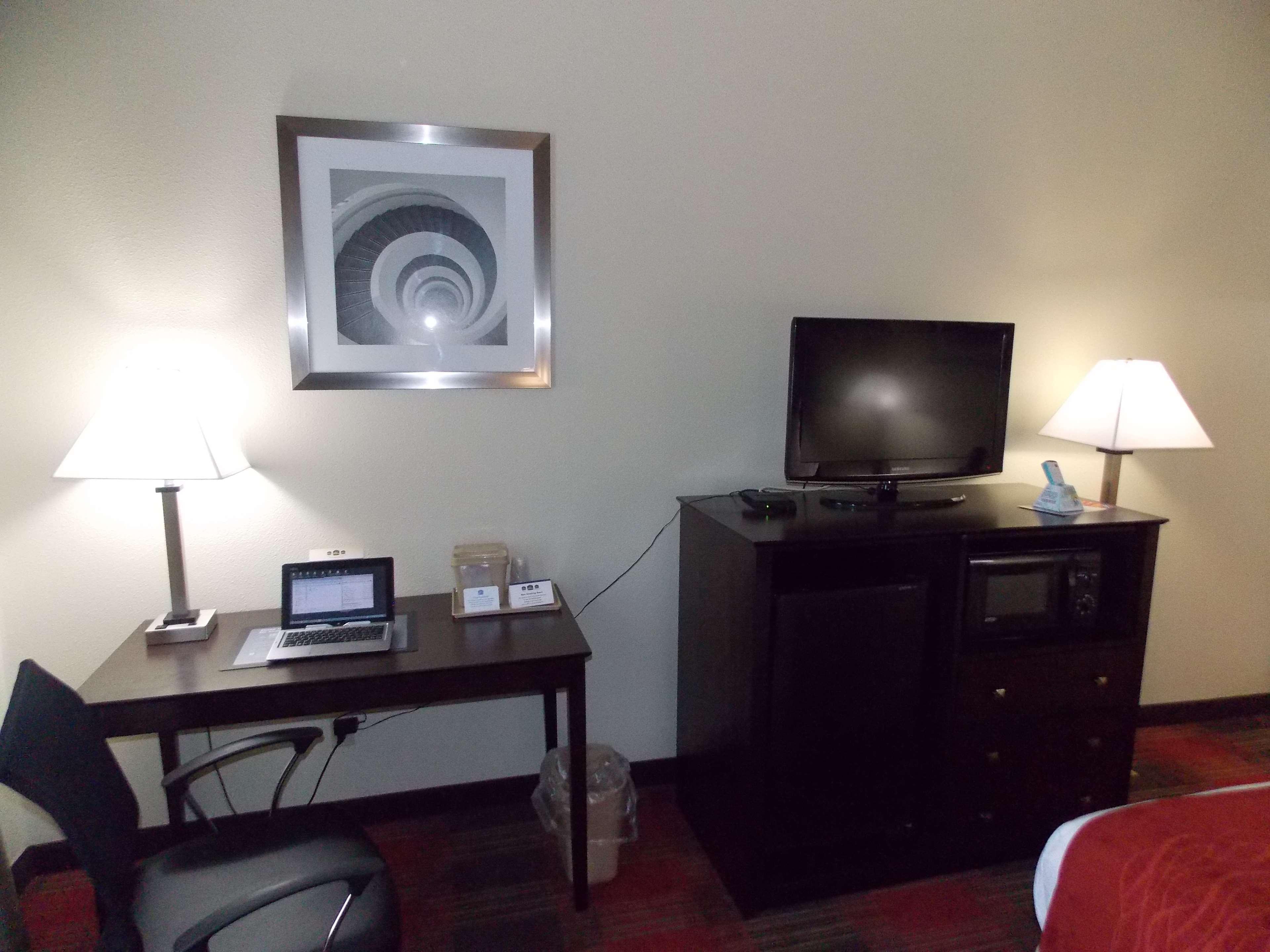 Best Western Springfield West Inn Уест Спрингфийлд Екстериор снимка