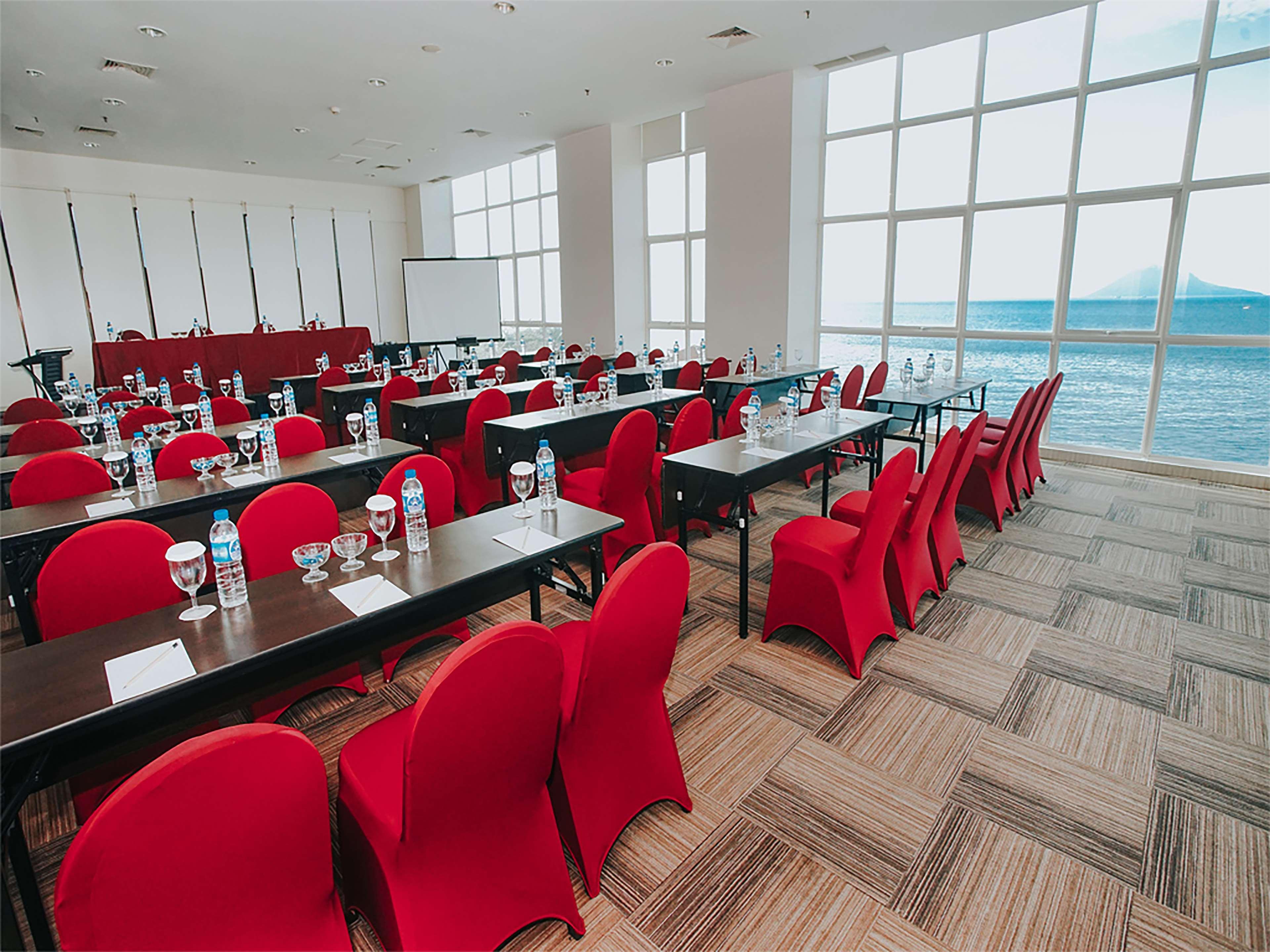 Best Western Springfield West Inn Уест Спрингфийлд Екстериор снимка