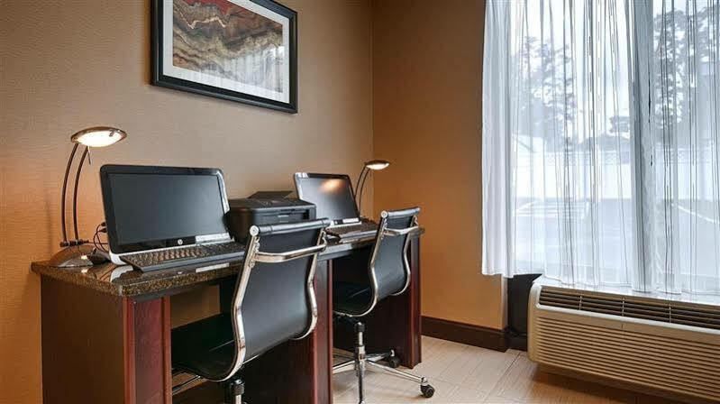Best Western Springfield West Inn Уест Спрингфийлд Екстериор снимка